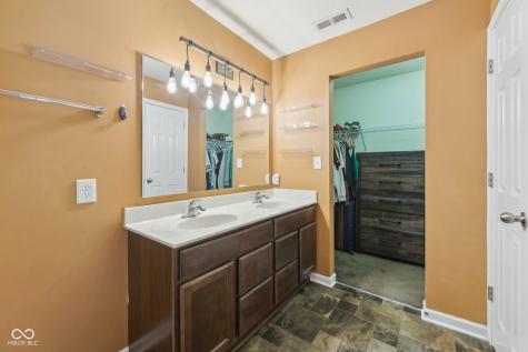 4150 Viva Lane Indianapolis IN 46239