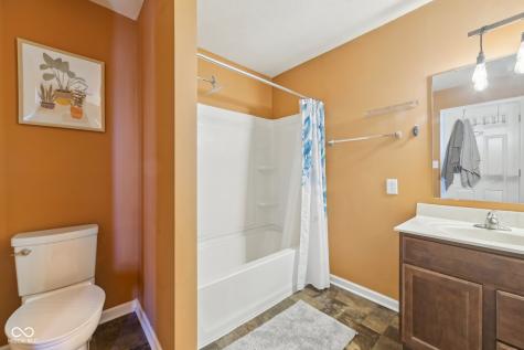 4150 Viva Lane Indianapolis IN 46239