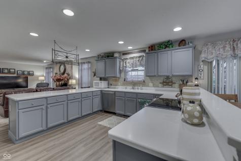 3338 Shady Maple Way Indianapolis IN 46227