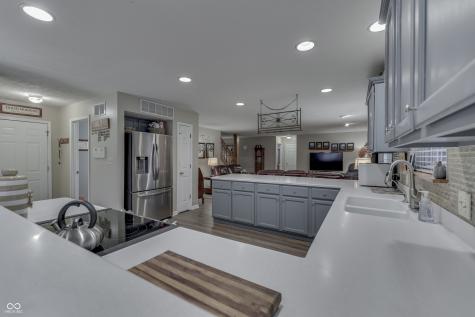 3338 Shady Maple Way Indianapolis IN 46227