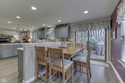 3338 Shady Maple Way Indianapolis IN 46227