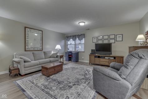 3338 Shady Maple Way Indianapolis IN 46227