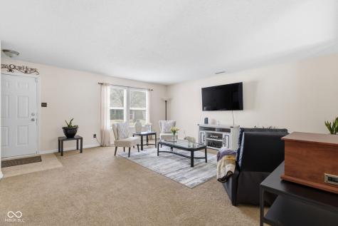 7435 Bluebird Court Indianapolis IN 46254
