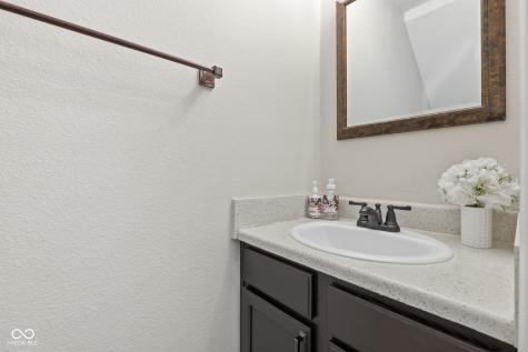 7435 Bluebird Court Indianapolis IN 46254