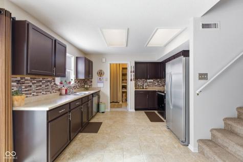 7435 Bluebird Court Indianapolis IN 46254