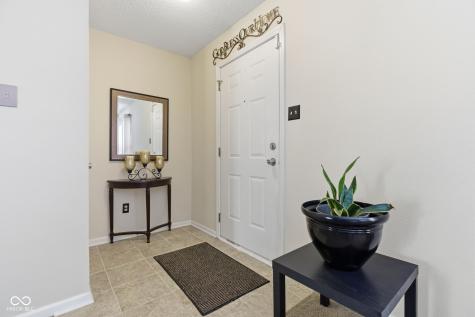 7435 Bluebird Court Indianapolis IN 46254