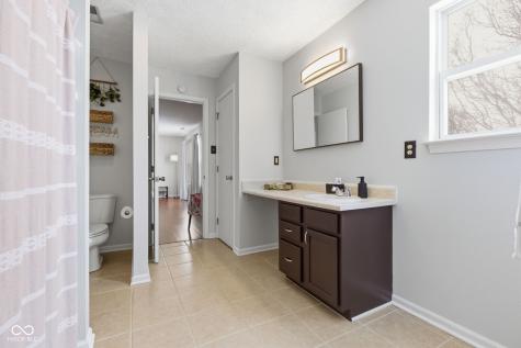 7435 Bluebird Court Indianapolis IN 46254
