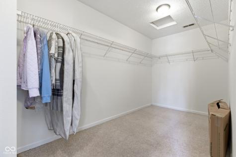 7435 Bluebird Court Indianapolis IN 46254