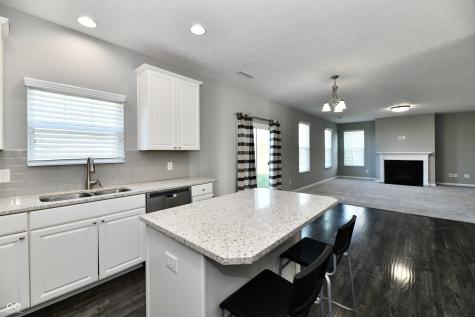 8404 Penbrooke Place Indianapolis IN 46237
