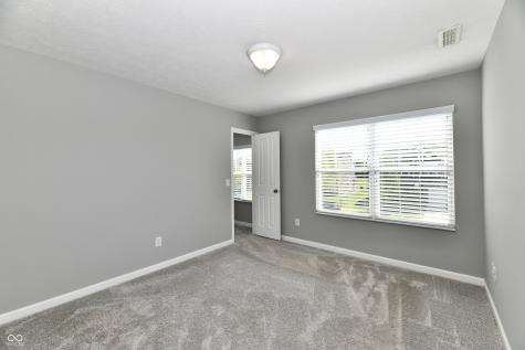 8404 Penbrooke Place Indianapolis IN 46237