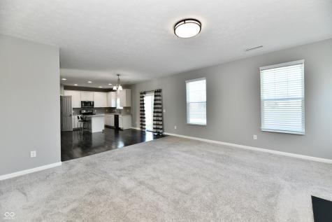 8404 Penbrooke Place Indianapolis IN 46237