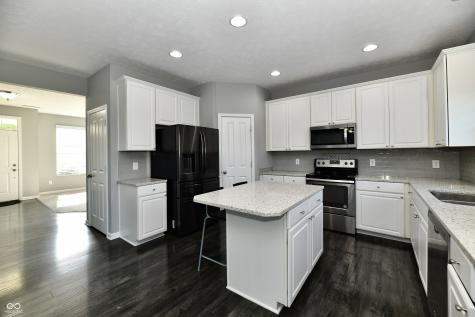 8404 Penbrooke Place Indianapolis IN 46237