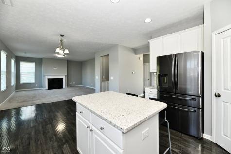8404 Penbrooke Place Indianapolis IN 46237