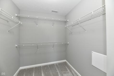 8404 Penbrooke Place Indianapolis IN 46237