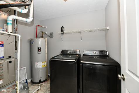 8404 Penbrooke Place Indianapolis IN 46237