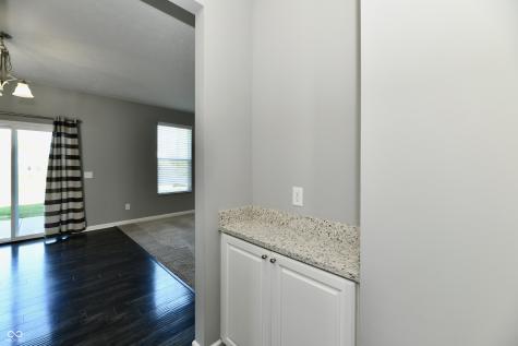 8404 Penbrooke Place Indianapolis IN 46237