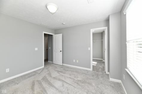 8404 Penbrooke Place Indianapolis IN 46237