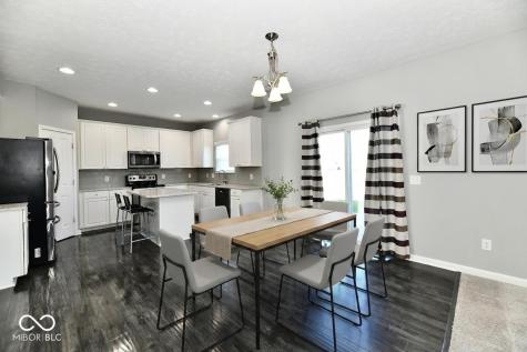 8404 Penbrooke Place Indianapolis IN 46237