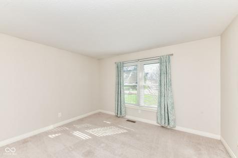 7830 Indian Pointe Drive Indianapolis IN 46236