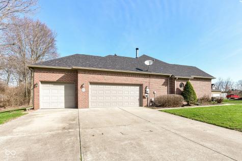 7830 Indian Pointe Drive Indianapolis IN 46236