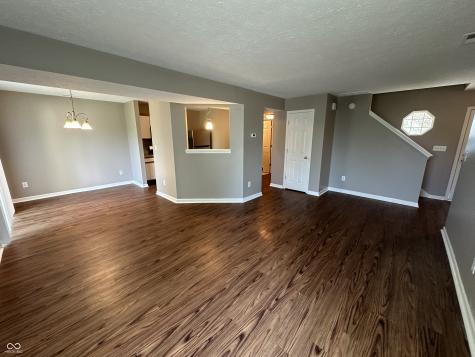1218 Tealpoint Circle Indianapolis IN 46229