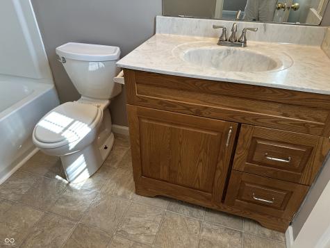 1218 Tealpoint Circle Indianapolis IN 46229