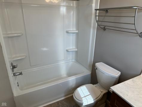 1218 Tealpoint Circle Indianapolis IN 46229