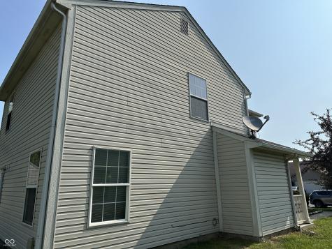 1218 Tealpoint Circle Indianapolis IN 46229