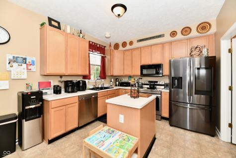 5862 Columbia Circle Greenwood IN 46142