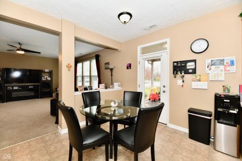 5862 Columbia Circle Greenwood IN 46142