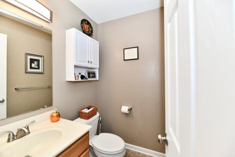 5862 Columbia Circle Greenwood IN 46142