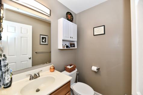 5862 Columbia Circle Greenwood IN 46142