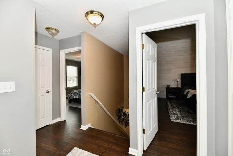 5862 Columbia Circle Greenwood IN 46142