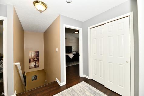 5862 Columbia Circle Greenwood IN 46142