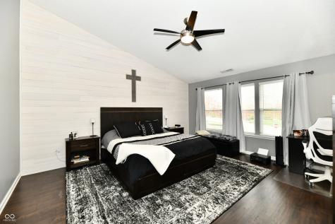 5862 Columbia Circle Greenwood IN 46142