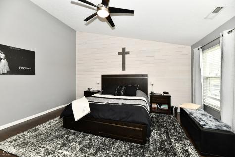 5862 Columbia Circle Greenwood IN 46142