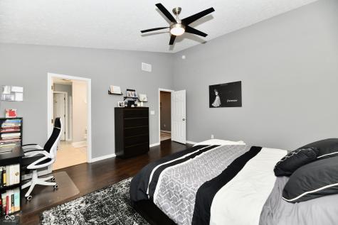 5862 Columbia Circle Greenwood IN 46142