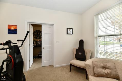 5862 Columbia Circle Greenwood IN 46142