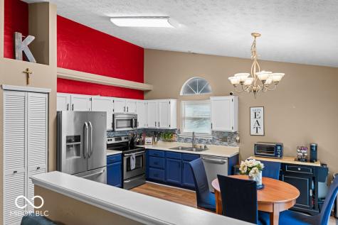 12645 Pine Grove Court Indianapolis IN 46236