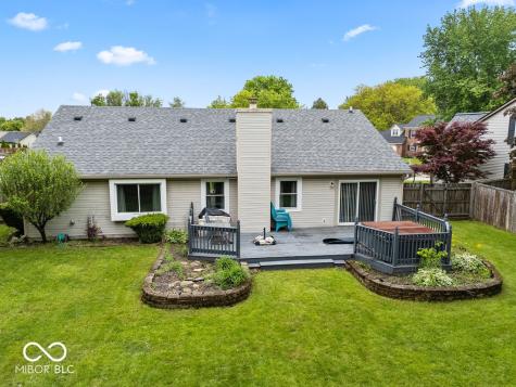 12645 Pine Grove Court Indianapolis IN 46236