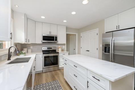 1425 Stoney Creek Circle Carmel IN 46032