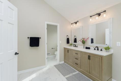 1425 Stoney Creek Circle Carmel IN 46032
