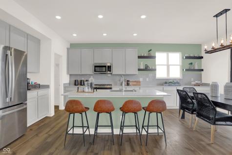 1049 Elmwood Lane Greenwood IN 46143