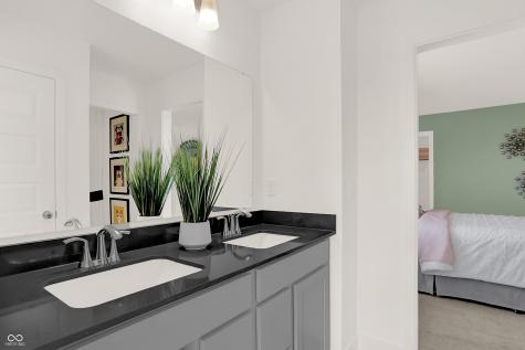 1049 Elmwood Lane Greenwood IN 46143