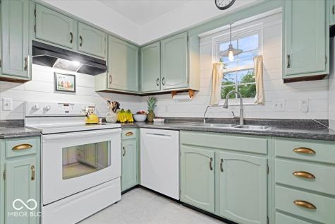 6011 Buttonwood Drive Noblesville IN 46062