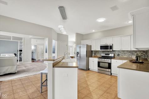13757 Flintridge Pass Carmel IN 46033