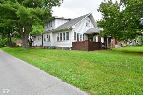 702 N Riley Avenue Indianapolis IN 46201