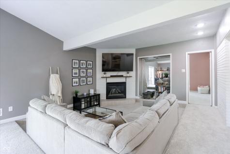 5338 E Fall Creek Parkway Drive N Indianapolis IN 46220