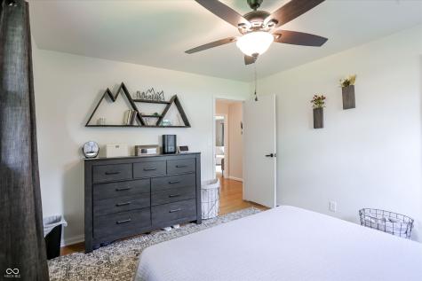 5338 E Fall Creek Parkway Drive N Indianapolis IN 46220