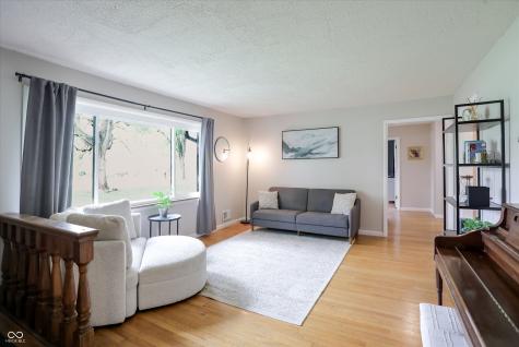 5338 E Fall Creek Parkway Drive N Indianapolis IN 46220